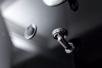 Venus Steam Shower with Sliding Door in Black - Image 3